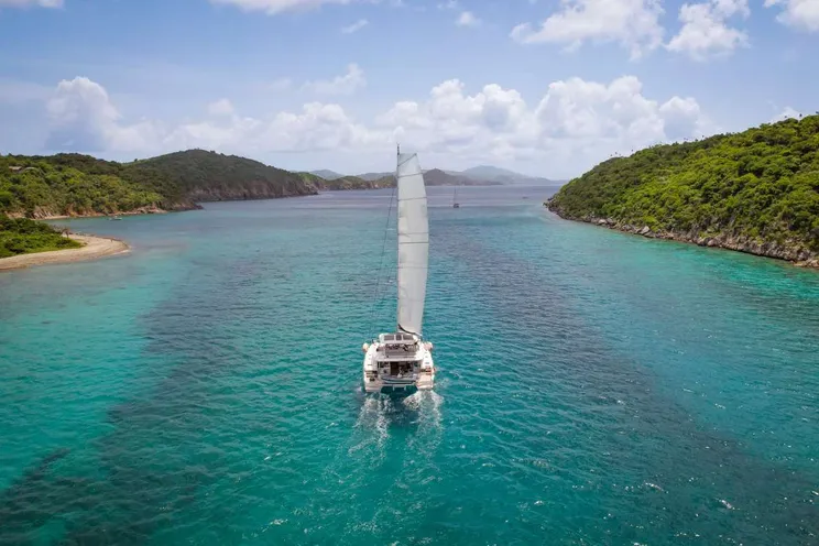 Charter Yacht ISLAND HOPPIN 55 - Lagoon 55 - 4 Cabins - Tortola - Anegada - Virgin Gorda - BVI - Caribbean