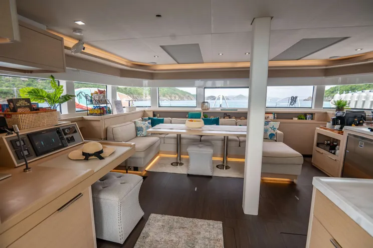 Charter Yacht ISLAND HOPPIN 55 - Lagoon 55 - 4 Cabins - Tortola - Anegada - Virgin Gorda - BVI - Caribbean