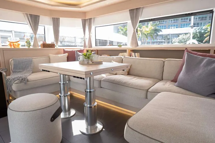 Charter Yacht ISLAND HOPPIN 55 - Lagoon 55 - 4 Cabins - Tortola - Anegada - Virgin Gorda - BVI - Caribbean