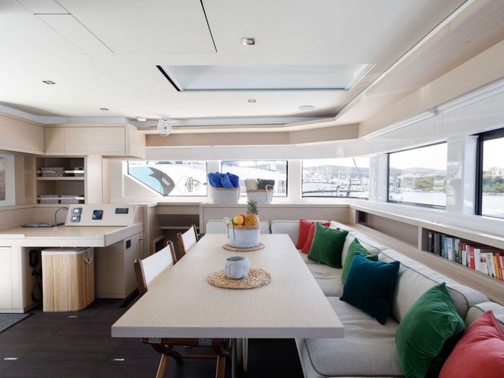 ADEL Lagoon 55 - indoor dining area ADEL Lagoon 55 - indoor dining area