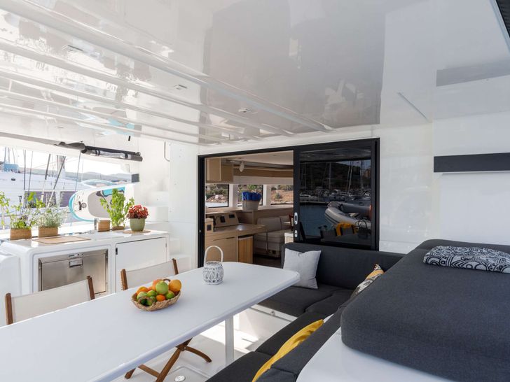 ADEL Lagoon 55 - aft deck ADEL Lagoon 55 - aft deck