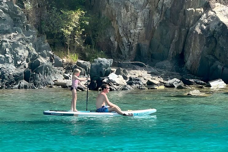 Charter Yacht SUN GODDESS - Royal Cape 53 - 3 Cabins - Tortola - Anegada - Virgin Gorda - BVI - Caribbean