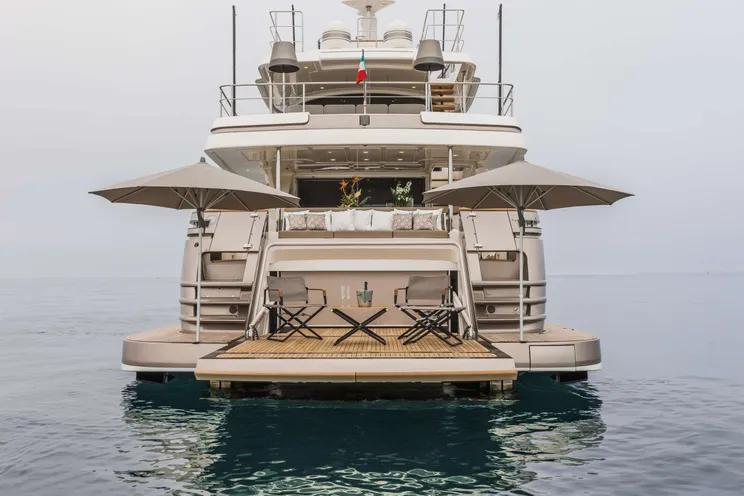 Charter Yacht YVONNE - Ferretti Custom Line Navetta 28 - 5 Cabins - Monaco - Antibes - Cannes - St Tropez