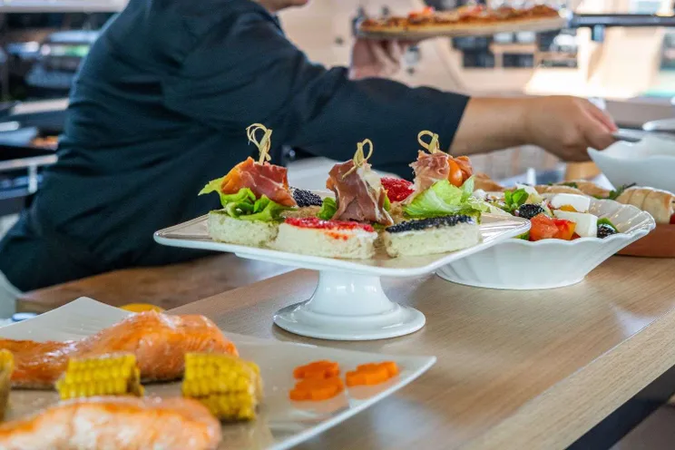 Charter Yacht SEAZEN II - Sunreef 70 - 4 Cabins - Cannes - St Tropez - Nice - Monaco - French Riviera