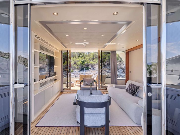 Sundeck Salon Sundeck Salon