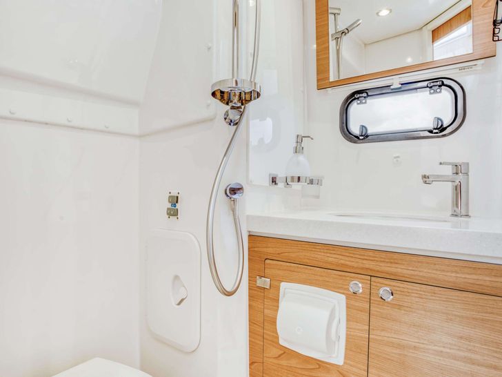 NO INHERITANCE Bali 5.4 - cabin bathroom NO INHERITANCE Bali 5.4 - cabin bathroom