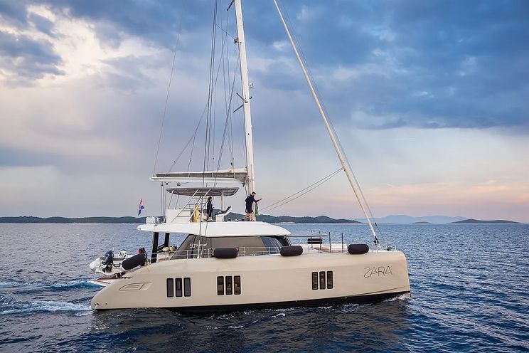 Charter Yacht ZARA - Sunreef 50 - 4 Cabins - Split - Hvar - Dubrovnik - Croatia