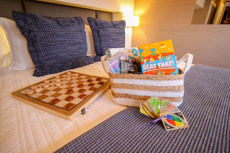 Charter Yacht PRINCESS MILA - Fountaine Pajot 67 - 4 Cabins - Nassau - Exumas - Bahamas