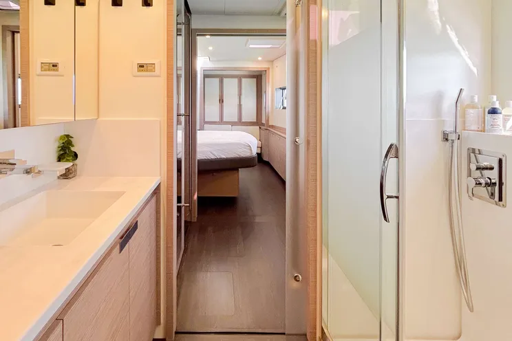 Charter Yacht PRINCESS MILA - Fountaine Pajot 67 - 4 Cabins - Nassau - Exumas - Bahamas