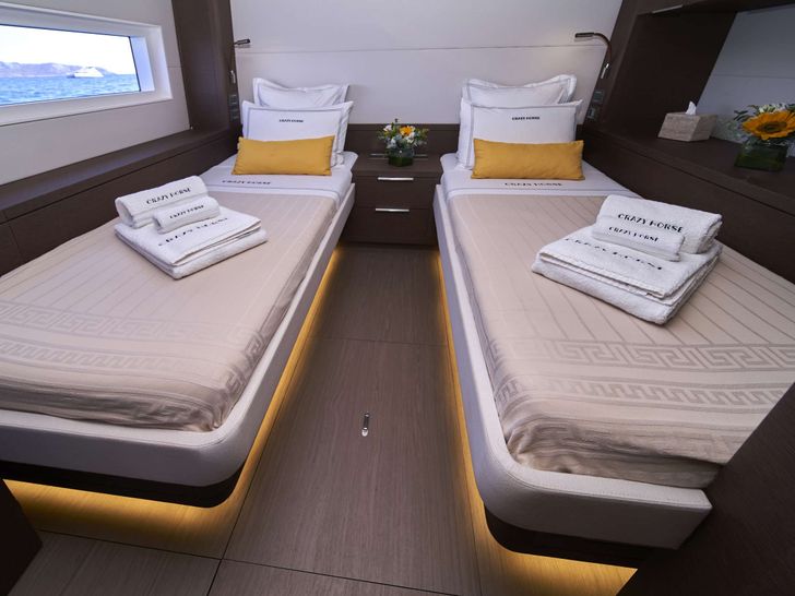 Twin cabin Twin cabin