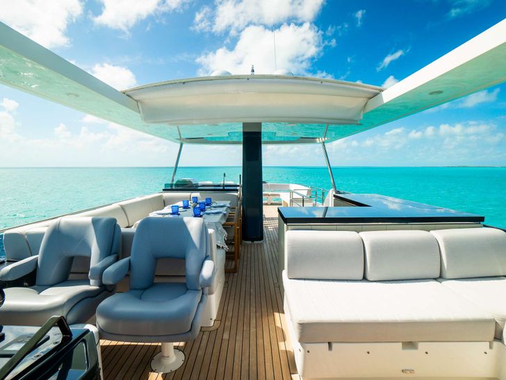 NORMAN`S T4 Sirena 68 - flybridge NORMAN`S T4 Sirena 68 - flybridge