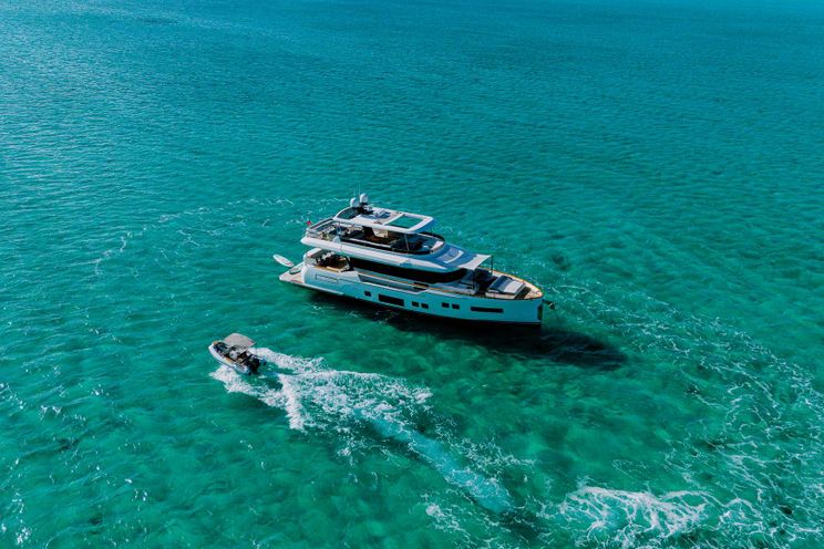 Charter Yacht NORMAN`S T4 - Sirena 68 - 3 Cabins - Nassau - Exumas - Bahamas