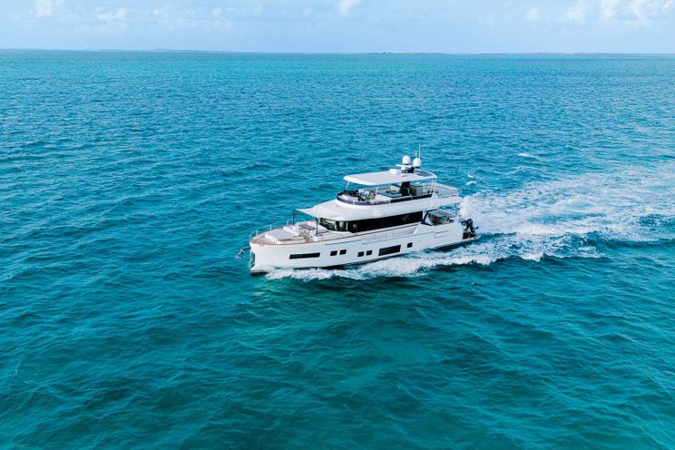 Charter Yacht NORMAN`S T4 - Sirena 68 - 3 Cabins - Nassau - Exumas - Bahamas