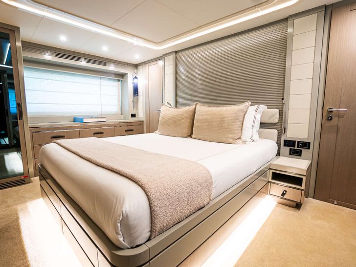 NORMAN`S T4 Sirena 68 - master cabin NORMAN`S T4 Sirena 68 - master cabin