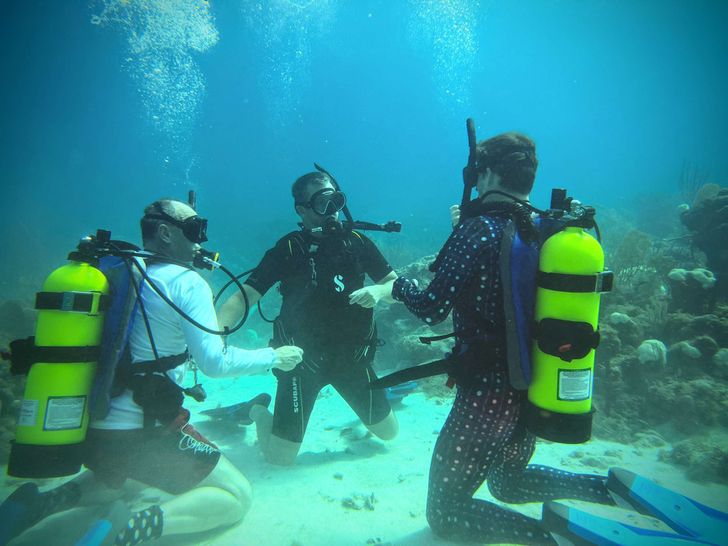 SEVEN Voyage 590e - scuba diving SEVEN Voyage 590e - scuba diving