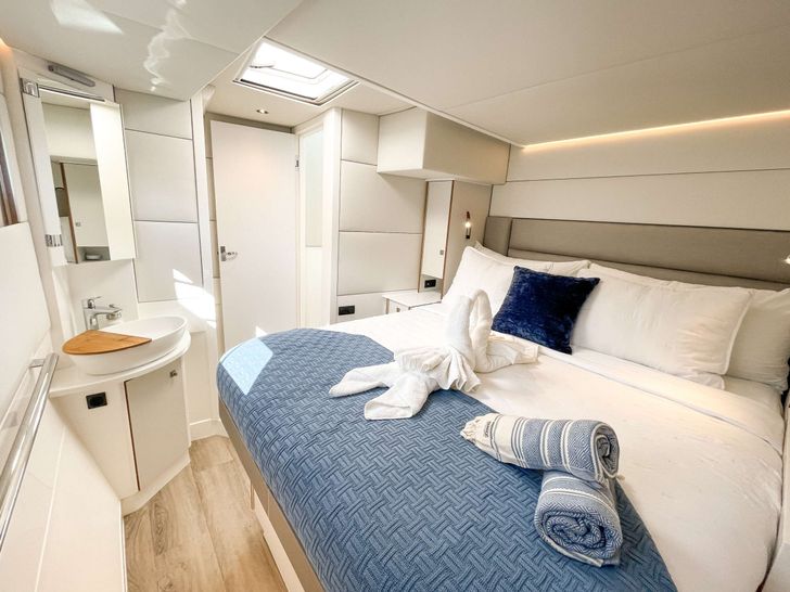 SEVEN Voyage 590e - cabin 1 SEVEN Voyage 590e - cabin 1