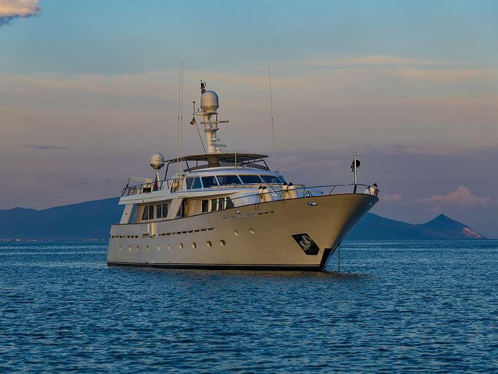 NIGHTFLOWER - Codecasa 114 ft.,main profile NIGHTFLOWER - Codecasa 114 ft.,main profile