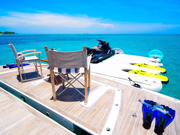 DADDY'S $ - Sunseeker 75 ft.,swimming platform with floating mats and water sports DADDY'S $ - Sunseeker 75 ft.,swimming platform with floating mats and water sports
