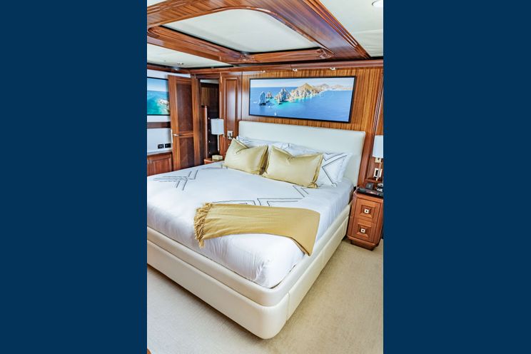 Charter Yacht RULE NO. 1 - Westport W130 - 5 Cabins - 12 Guests - Sea of Cortez - La Paz - Mexico - Central America