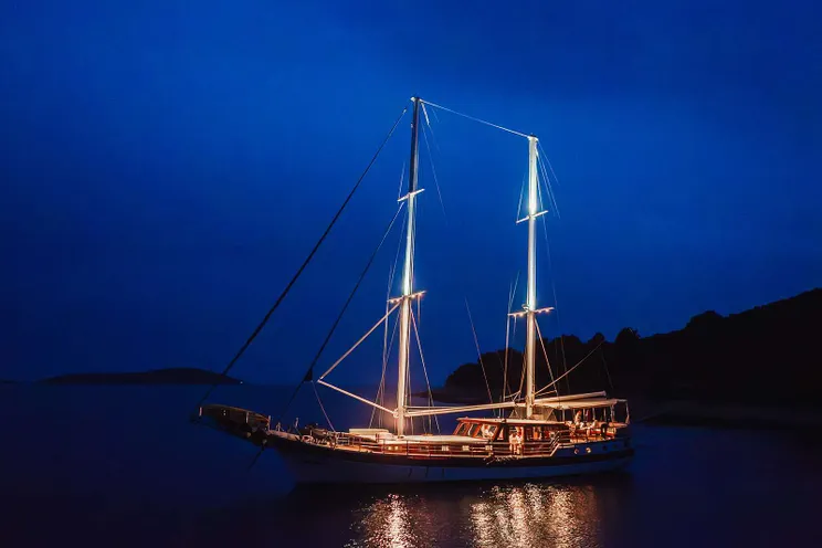 Charter Yacht ANDI STAR - Custom Gulet 26m - 5 Cabins - Split - Dubrovnik - Hvar - Croatia