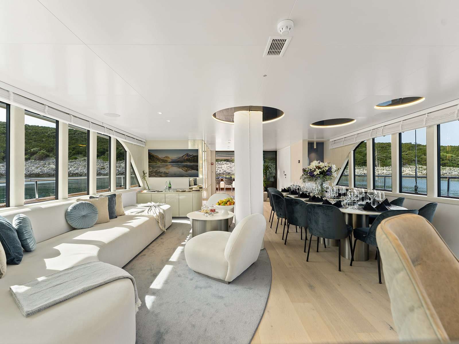 MAXITA Custom Sailing Yacht 39m - saloon