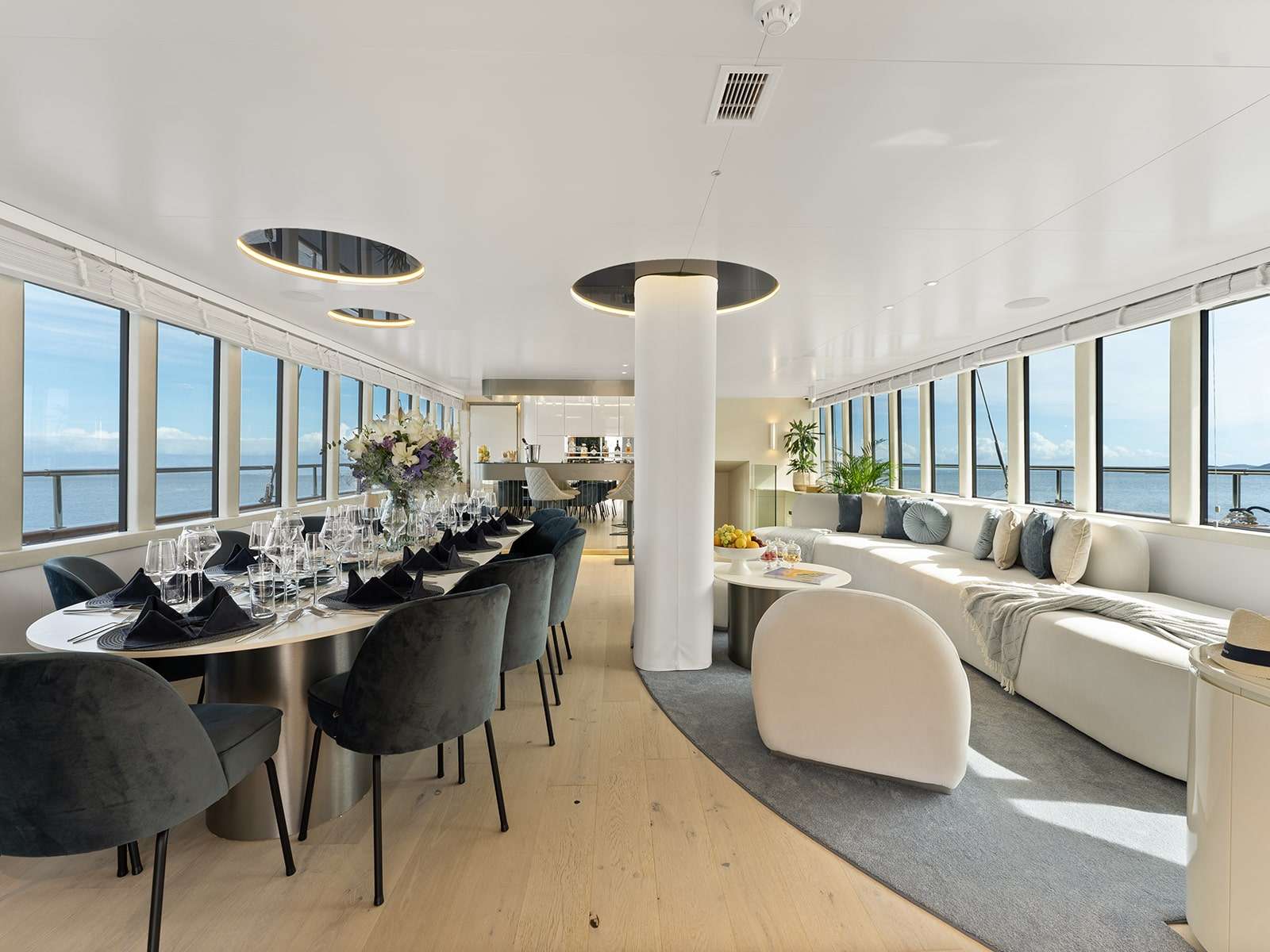 MAXITA Custom Sailing Yacht 39m - saloon lounge and dining area