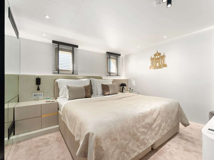 MAXITA Custom Sailing Yacht 39m - master cabin MAXITA Custom Sailing Yacht 39m - master cabin