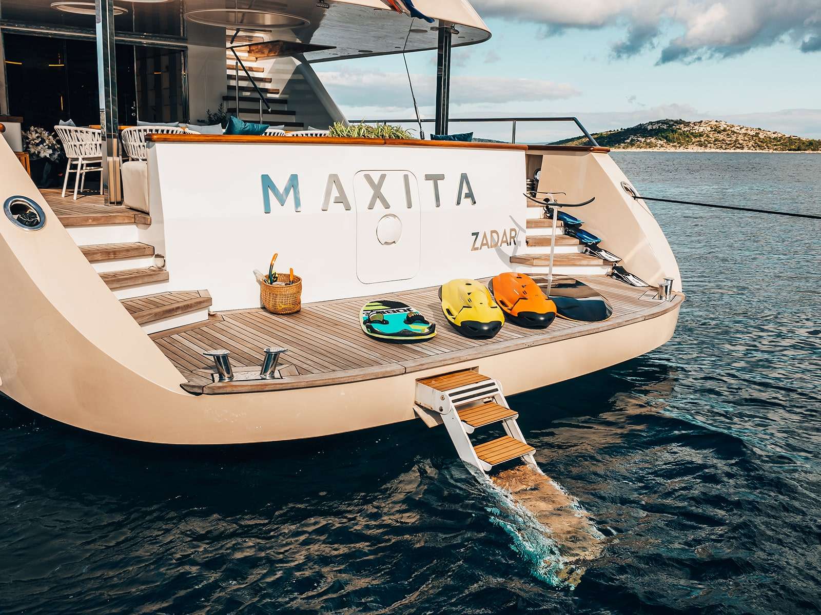 MAXITA Custom Sailing Yacht 39m - swim platform with the water toys