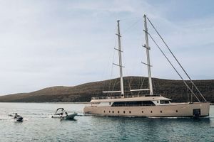 MAXITA - Custom Sailing Yacht 39m - 6 Cabins - Split - Dubrovnik - Hvar - Croatia MAXITA - Custom Sailing Yacht 39m - 6 Cabins - Split - Dubrovnik - Hvar - Croatia