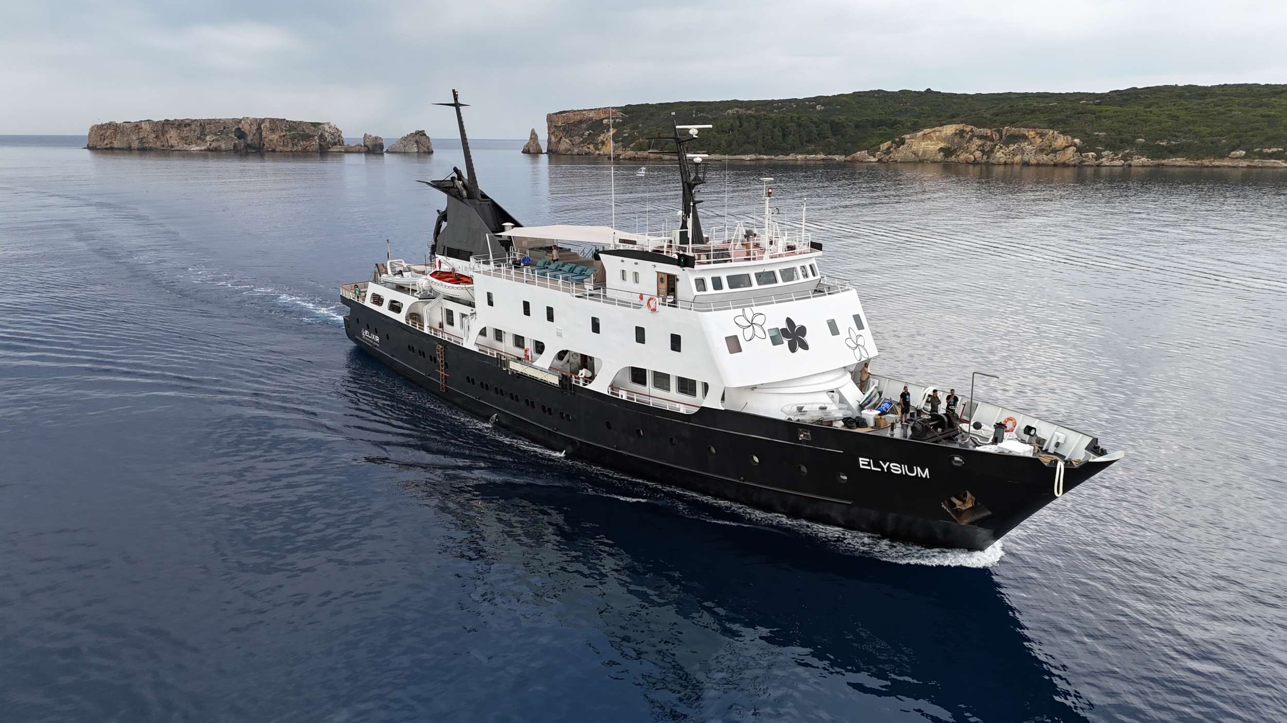 ELYSIUM - Astillero Na 210 - 24 Cabins - Athens - Mykonos - Paros - Cyclades - Greece