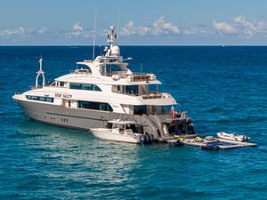 STAY SALTY - Horizon P130 - 6 Cabins - St Thomas - St John - St Croix - USVI - Caribbean STAY SALTY - Horizon P130 - 6 Cabins - St Thomas - St John - St Croix - USVI - Caribbean