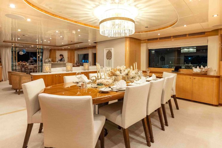 Charter Yacht STAY SALTY - Horizon P130 - 6 Cabins - St Thomas - St John - St Croix - USVI - Caribbean