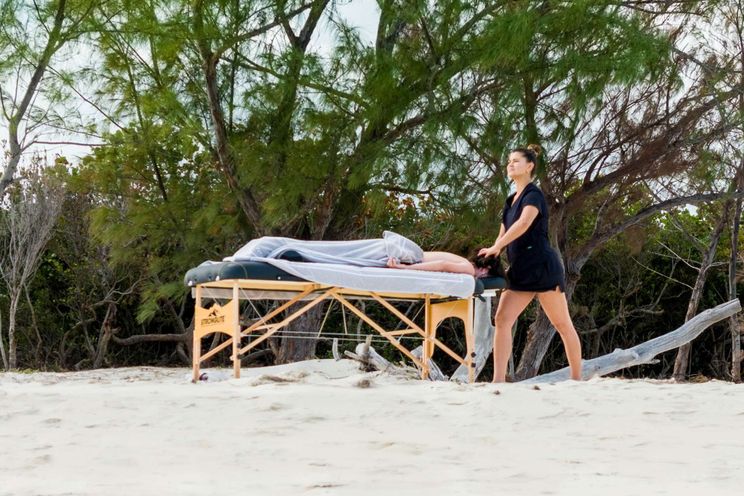 Charter Yacht STAY SALTY - Horizon P130 - 6 Cabins - St Thomas - St John - St Croix - USVI - Caribbean