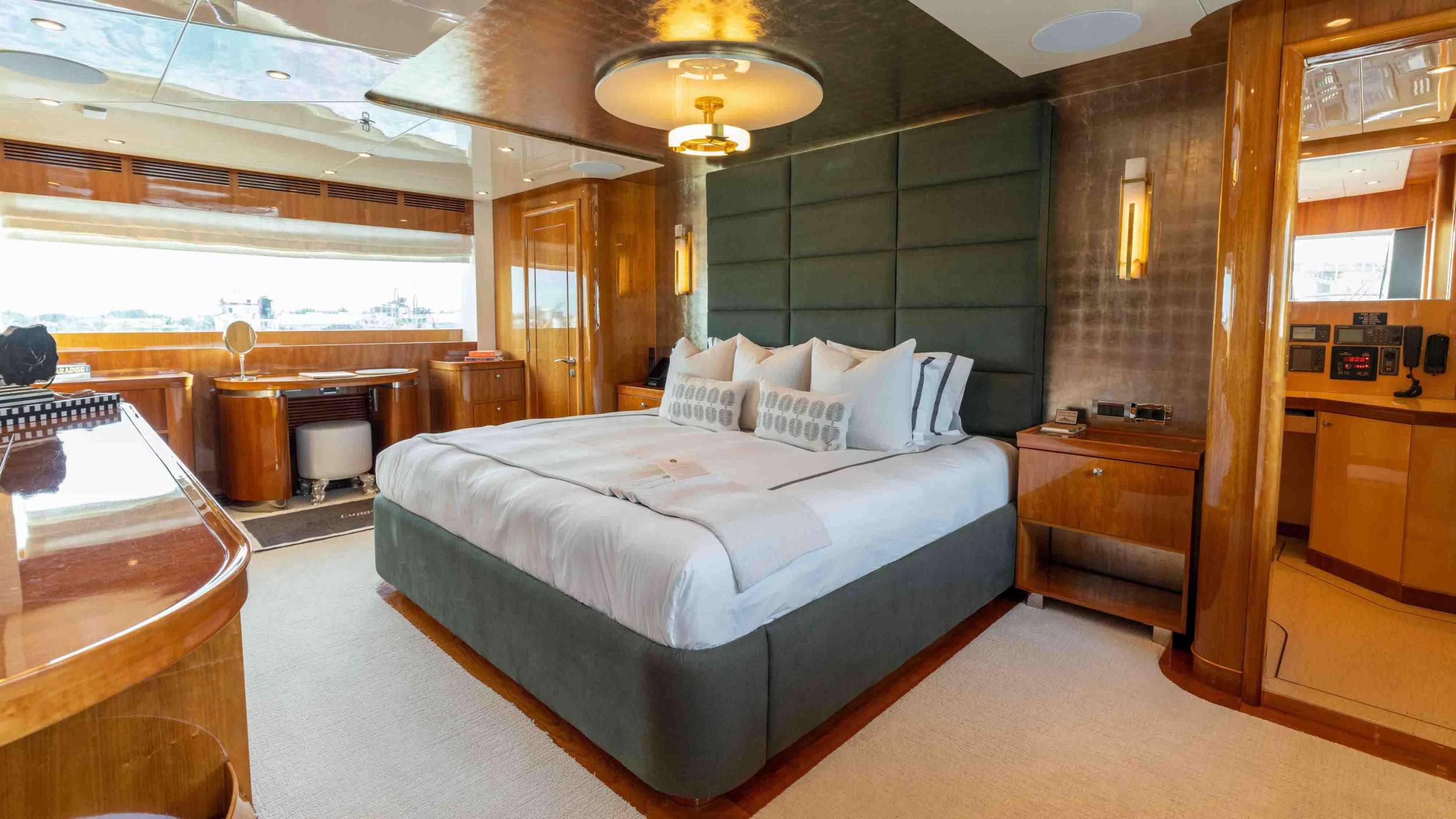 Charter Yacht STAY SALTY - Horizon P130 - 6 Cabins - St Thomas - St John - St Croix - USVI - Caribbean