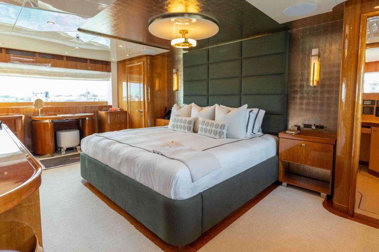 Charter Yacht STAY SALTY - Horizon P130 - 6 Cabins - St Thomas - St John - St Croix - USVI - Caribbean