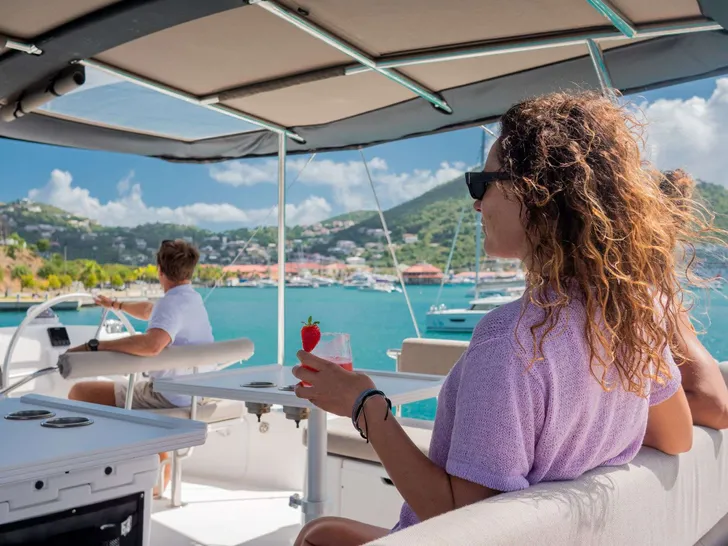 DESTINY UNBOUND - Bali 5.4,flybridge DESTINY UNBOUND - Bali 5.4,flybridge