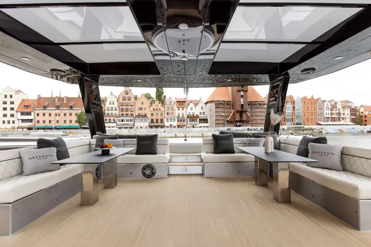 Charter Yacht MOON SHADOW - Moon Yacht 6TY - Tortola - St. Thomas - British Virgin Islands - US Virgin Islands