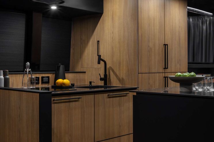 Charter Yacht MOON SHADOW - Moon Yacht 6TY - Tortola - St. Thomas - British Virgin Islands - US Virgin Islands