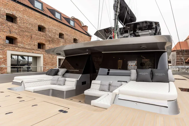 Charter Yacht MOON SHADOW - Moon Yacht 6TY - Tortola - St. Thomas - British Virgin Islands - US Virgin Islands