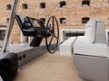 MOON SHADOW Moon Yacht 6TY - helm MOON SHADOW Moon Yacht 6TY - helm