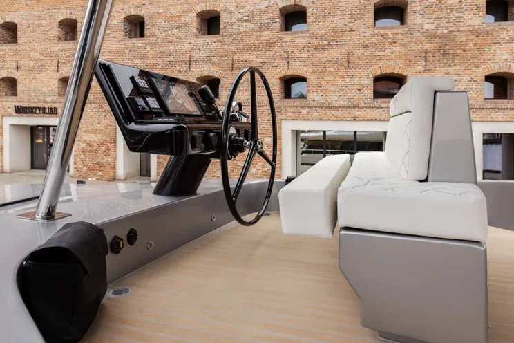 Charter Yacht MOON SHADOW - Moon Yacht 6TY - Tortola - St. Thomas - British Virgin Islands - US Virgin Islands