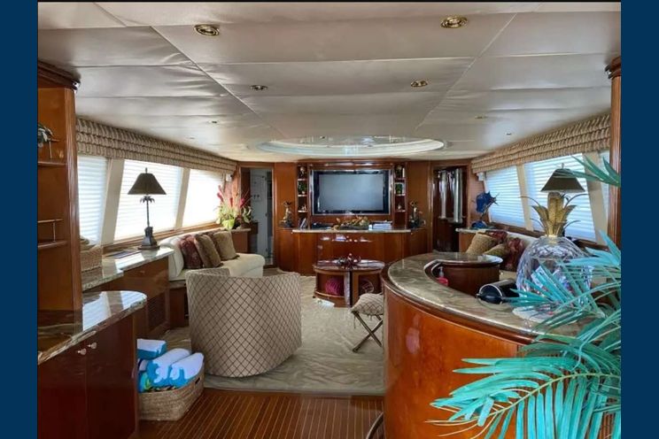 Charter Yacht STEELING TIME - Azimut 100 - Tortola - St. Thomas - US Virgin Islands - British Virgin Islands - Leewards - Windwards - Caribbean