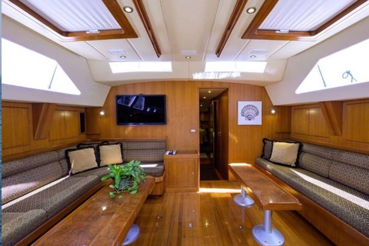 Charter Yacht THE ROYAL BLUE - Hylass 70 - 3 Cabins - St. Thomas - Tortola - US Virgin Islands - British Virgin Islands - Grenadines - Windwards - Leewards - Caribbean