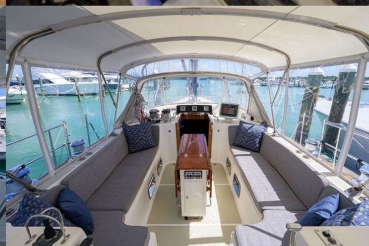 Charter Yacht THE ROYAL BLUE - Hylass 70 - 3 Cabins - St. Thomas - Tortola - US Virgin Islands - British Virgin Islands - Grenadines - Windwards - Leewards - Caribbean