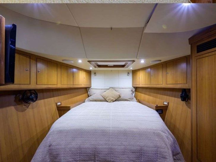 THE ROYAL BLUE - Hylass 70,double cabin