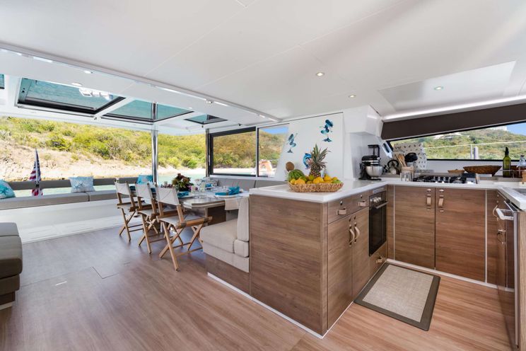 Charter Yacht C SISTERS - Bali 5.4 - 4 Cabins - Tortola - Anegada - Virgin Gorda - BVI - Caribbean