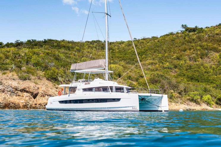 Charter Yacht C SISTERS - Bali 5.4 - 4 Cabins - Tortola - Anegada - Virgin Gorda - BVI - Caribbean