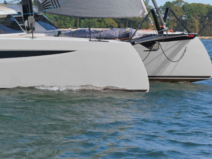 SERENITY - Morrelli Mel 50,bow view close up SERENITY - Morrelli Mel 50,bow view close up