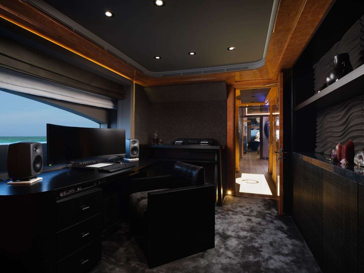 GALAXY - Benetti 56 m,entertainment system GALAXY - Benetti 56 m,entertainment system