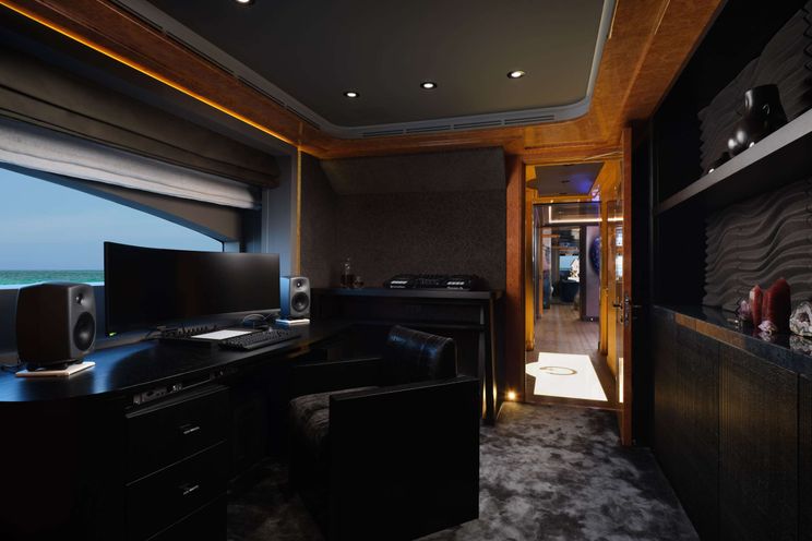 Charter Yacht GALAXY - Benetti 56 m - 6 Cabins - Naples - Sicily - Riviera - Corsica - Sardinia - Leewards - Windwards - British Virgin Islands - Caribbean - Bahamas